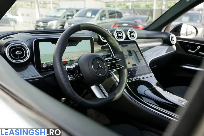 Mercedes-Benz GLC 200 (Clasa GLC) din 2023 cu 63.500 km - oferta MER225748 - foto 9