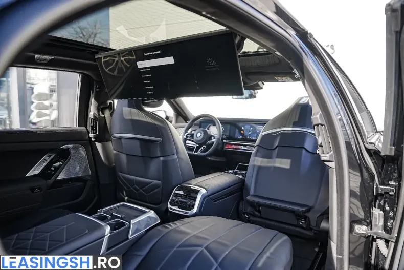 BMW 750e (Seria 7) din 2024 cu 7.700 km - oferta BMW225751 - foto 14