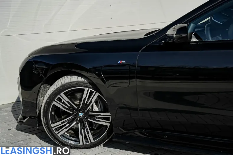 BMW 750e (Seria 7) din 2024 cu 7.700 km - oferta BMW225751 - foto 25