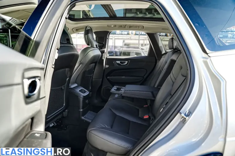 Volvo XC60 din 2022 cu 143.000 km - oferta VOL225754 - foto 9