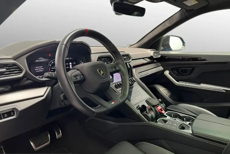 Lamborghini Urus din 2023 cu 17.500 km - oferta LAM225765 - foto 4