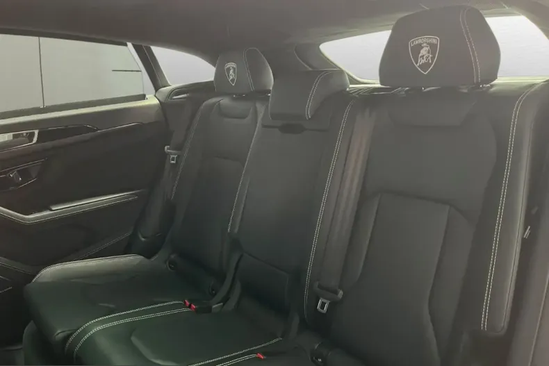 Lamborghini Urus din 2023 cu 17.500 km - oferta LAM225765 - foto 8