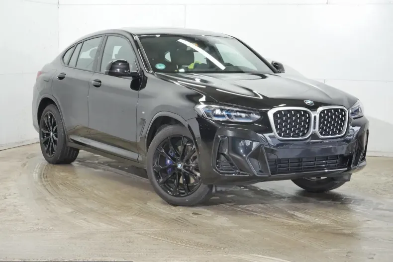 BMW X4 (Seria X) din 2025 cu 15.310 km - oferta BMW225768 - foto 1
