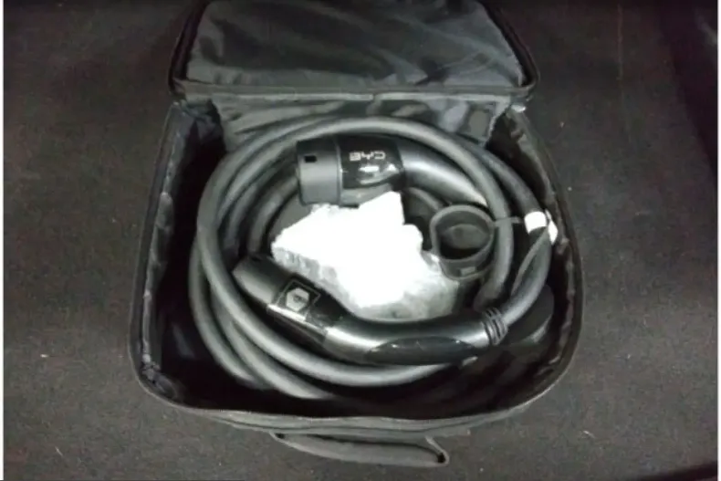 BYD Seal U din 2025 cu 13.717 km - oferta BYD225780 - foto 11