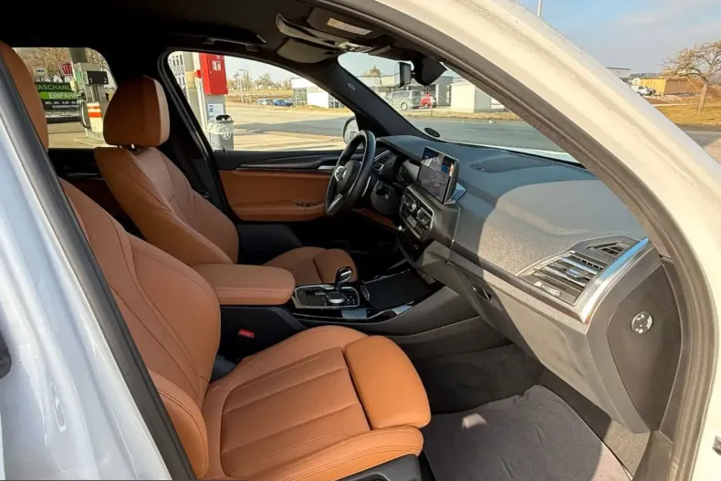 BMW X3 (Seria X) din 2024 cu 24.354 km - oferta BMW225785 - foto 10