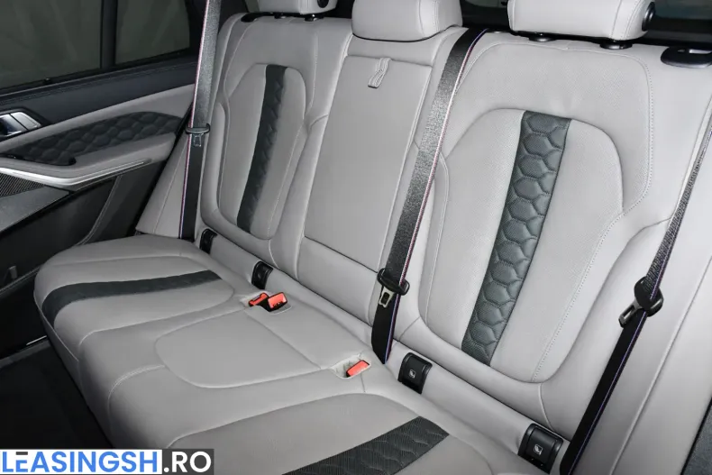 BMW X5 (Seria X) din 2024 cu 4.818 km - oferta BMW225786 - foto 17