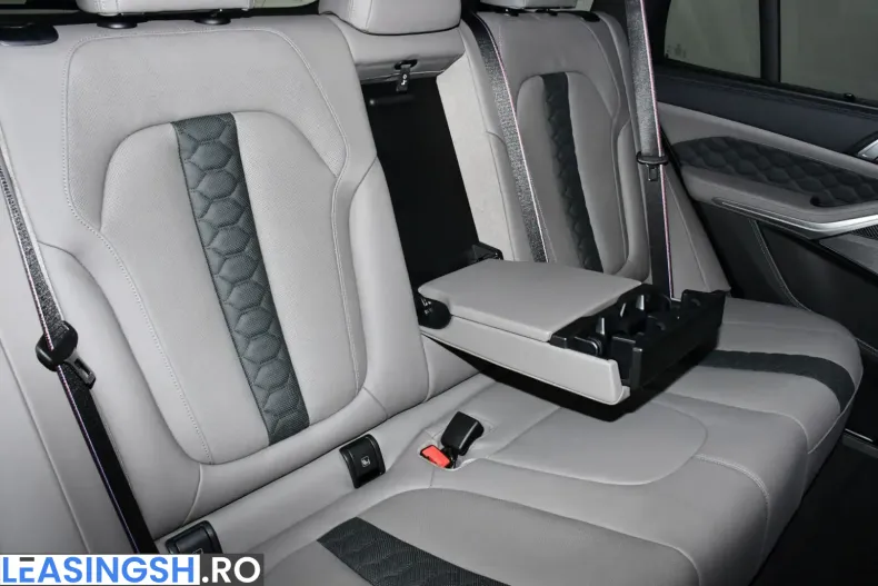 BMW X5 (Seria X) din 2024 cu 4.818 km - oferta BMW225786 - foto 25