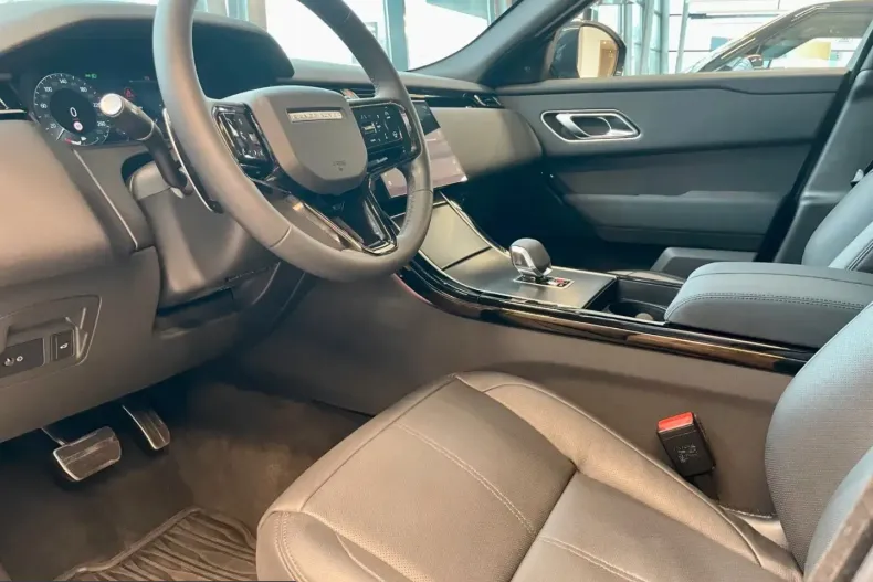 Land Rover Range Rover Velar din 2023 cu 7.863 km - oferta LAN225791 - foto 26