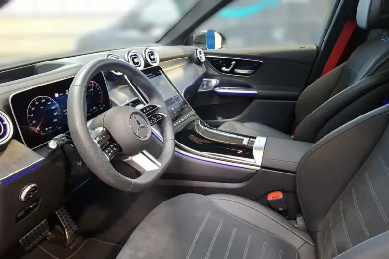 Mercedes-Benz GLC 300 (Clasa GLC) din 2024 cu 10.131 km - oferta MER225797 - foto 9