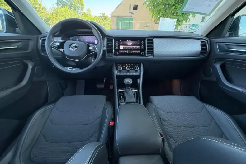 Skoda Kodiaq din 2024 cu 5.690 km - oferta SKO225798 - foto 11