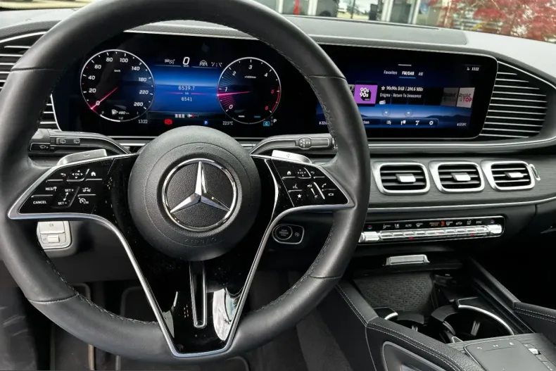 Mercedes-Benz GLE 300 (Clasa GLE) din 2024 cu 6.500 km - oferta MER225803 - foto 10