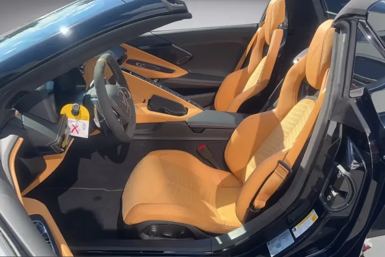 Corvette C8 din 2026 cu 10 km - oferta COR225814 - foto 2