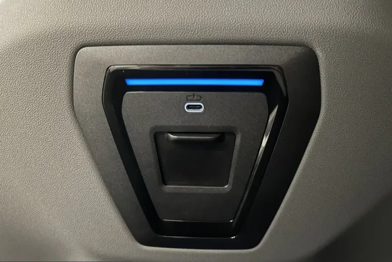 BMW 550 (Seria 5) din 2025 cu 22.112 km - oferta BMW225823 - foto 21