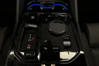 BMW 550 (Seria 5) din 2025 cu 22.112 km - oferta BMW225823 - foto 25