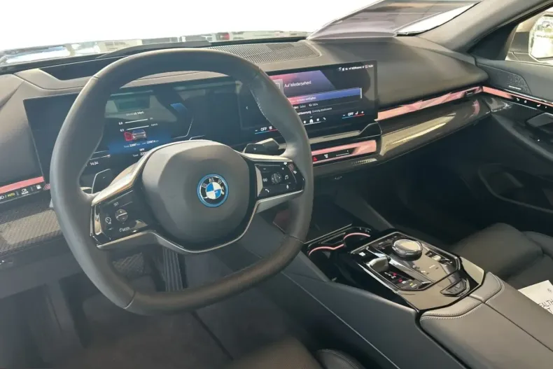BMW 550 (Seria 5) din 2024 cu 22.053 km - oferta BMW225824 - foto 7