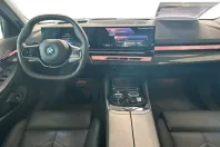 BMW 550 (Seria 5) din 2024 cu 22.053 km - oferta BMW225824 - foto 8