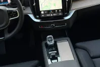 Volvo XC90 din 2025 cu 22.006 km - oferta VOL225826 - foto 20