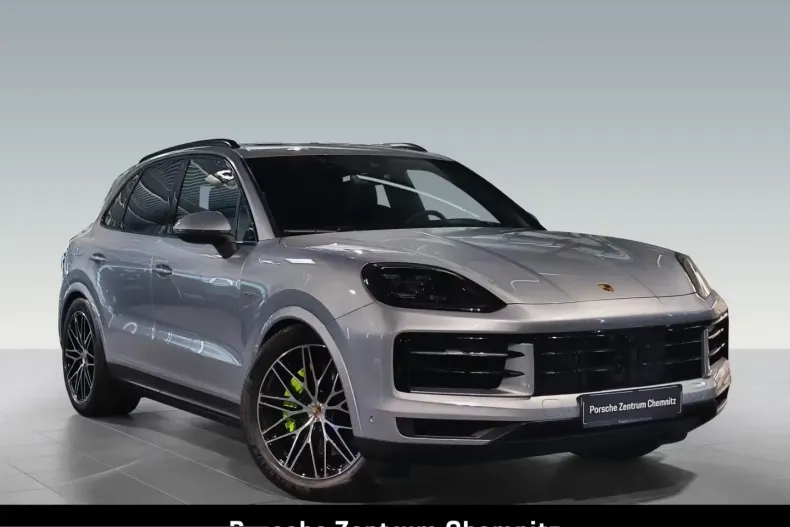 Porsche Cayenne din 2024 cu 26.400 km - oferta POR225827 - foto 1