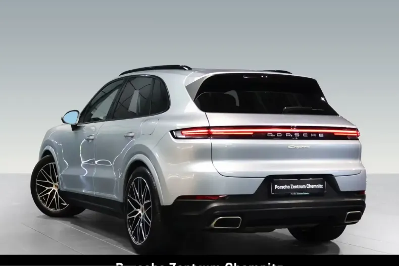Porsche Cayenne din 2024 cu 26.400 km - oferta POR225827 - foto 2