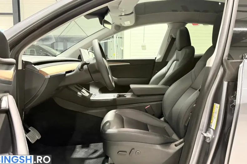 Tesla Model Y din 2022 cu 44.191 km - oferta TES225837 - foto 6