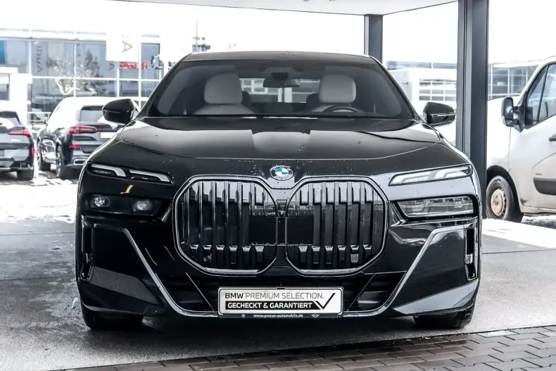 BMW 740 (Seria 7) din 2025 cu 21.430 km - oferta BMW225838 - foto 2