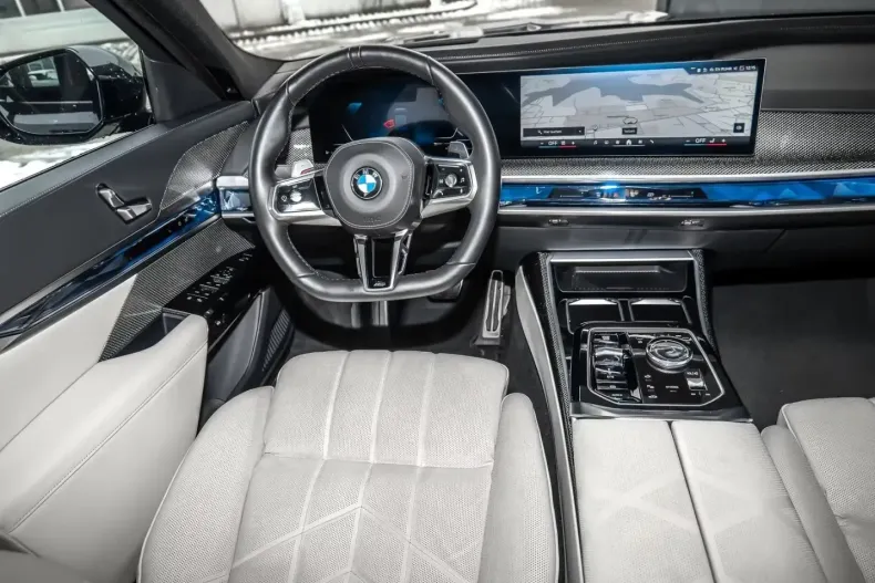 BMW 740 (Seria 7) din 2025 cu 21.430 km - oferta BMW225838 - foto 8