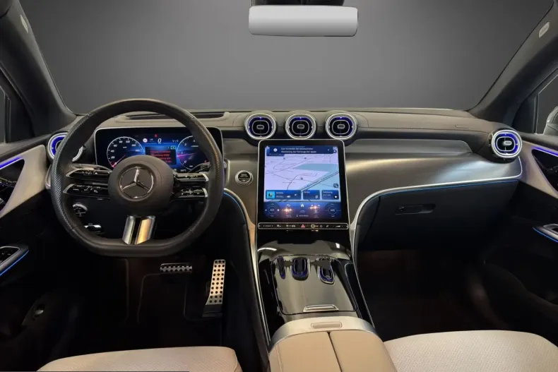 Mercedes-Benz GLC 300 (Clasa GLC) din 2023 cu 13.790 km - oferta MER225839 - foto 15