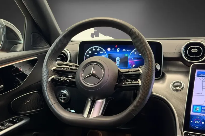 Mercedes-Benz C 300 (Clasa C) din 2024 cu 8.902 km - oferta MER225840 - foto 18