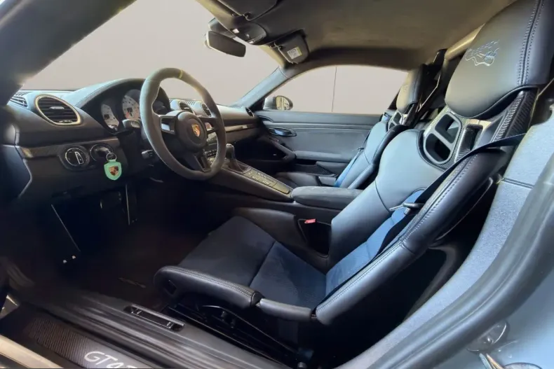 Porsche Cayman din 2025 cu 3.700 km - oferta POR225841 - foto 2