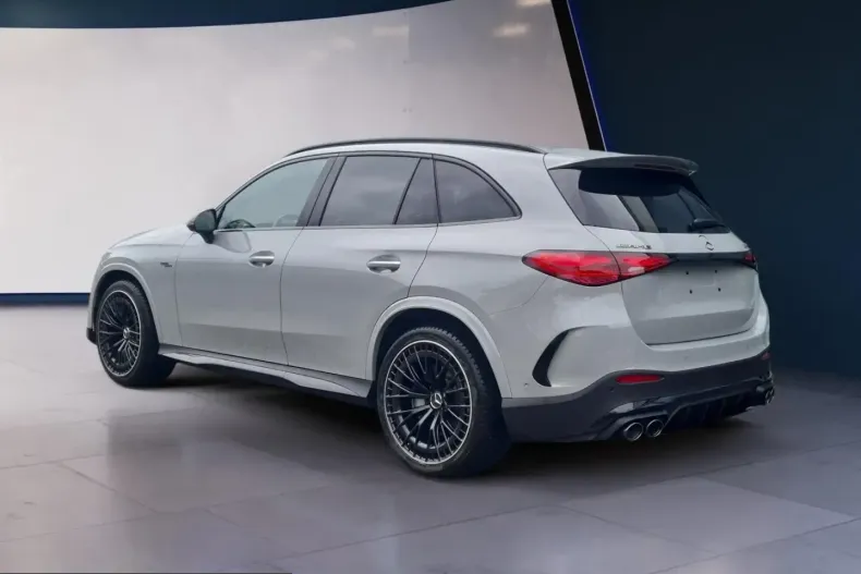 Mercedes-Benz GLC 43 AMG (Clasa GLC) din 2025 cu 4.481 km - oferta MER225843 - foto 4