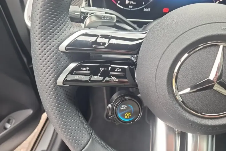 Mercedes-Benz GLC 43 AMG (Clasa GLC) din 2025 cu 4.481 km - oferta MER225843 - foto 14