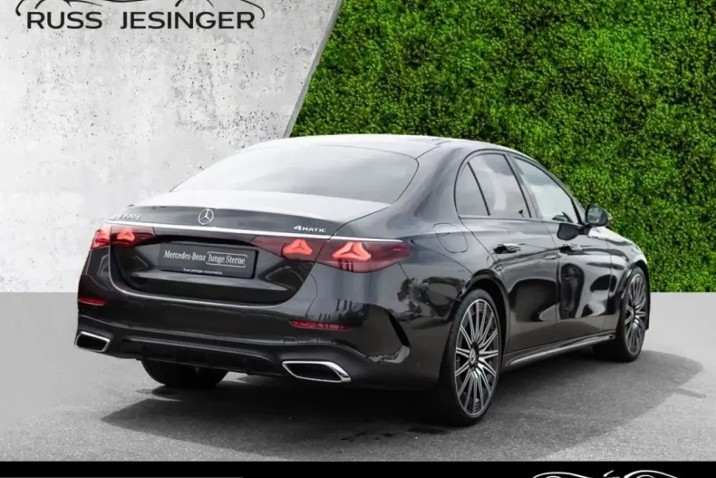 Mercedes-Benz E 220 (Clasa E) din 2025 cu 25.900 km - oferta MER225847 - foto 5