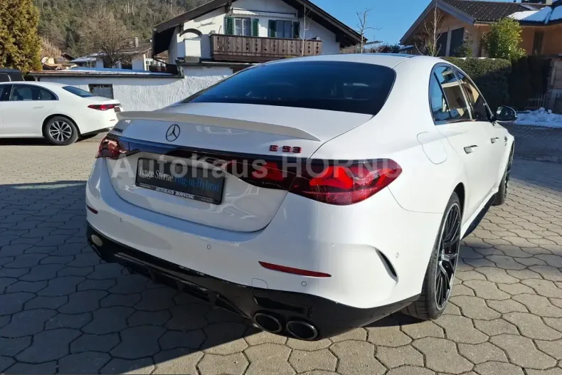 Mercedes-Benz E 53 AMG (Clasa E) din 2025 cu 12.340 km - oferta MER225848 - foto 4