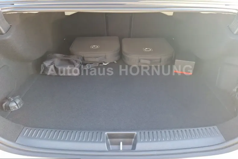 Mercedes-Benz E 53 AMG (Clasa E) din 2025 cu 12.340 km - oferta MER225848 - foto 5