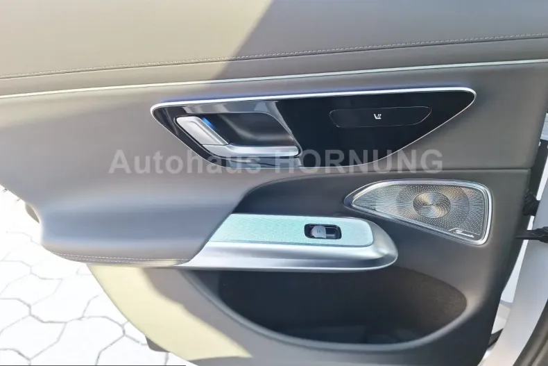 Mercedes-Benz E 53 AMG (Clasa E) din 2025 cu 12.340 km - oferta MER225848 - foto 11