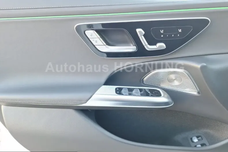 Mercedes-Benz E 53 AMG (Clasa E) din 2025 cu 12.340 km - oferta MER225848 - foto 13