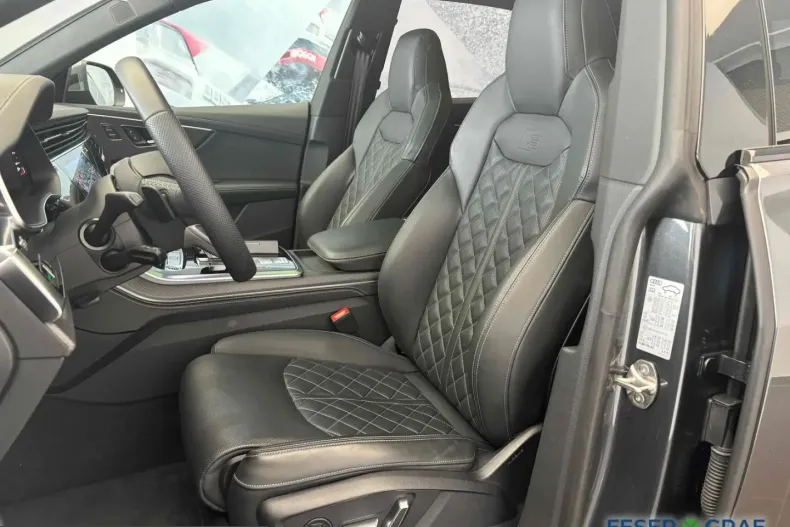 Audi Q8 din 2024 cu 20.400 km - oferta AUD225851 - foto 7