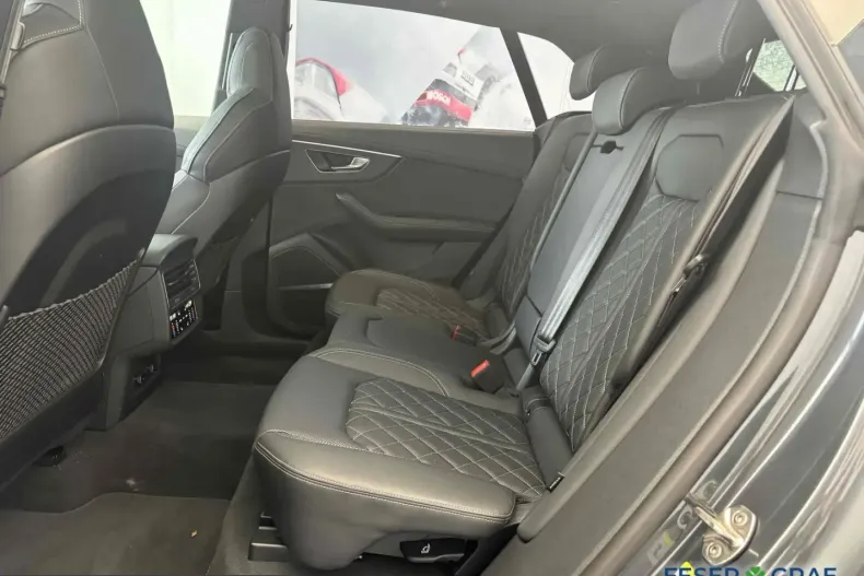 Audi Q8 din 2024 cu 20.400 km - oferta AUD225851 - foto 14