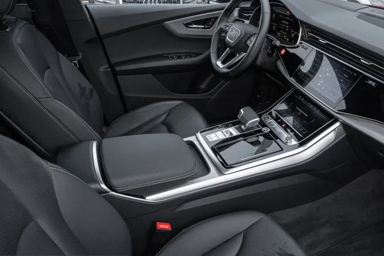 Audi Q8 din 2025 cu 21.980 km - oferta AUD225856 - foto 9