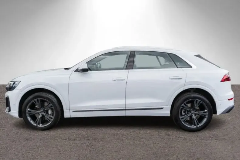 Audi Q8 din 2024 cu 56.750 km - oferta AUD225857 - foto 4
