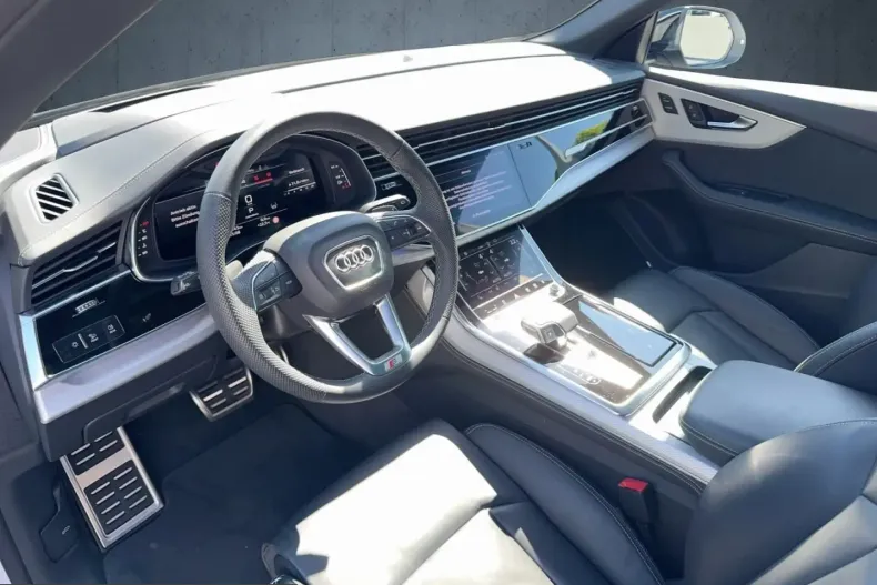 Audi Q8 din 2024 cu 20.183 km - oferta AUD225858 - foto 9