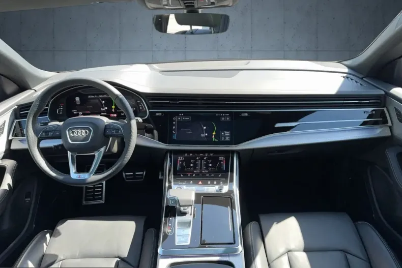 Audi Q8 din 2024 cu 20.183 km - oferta AUD225858 - foto 11