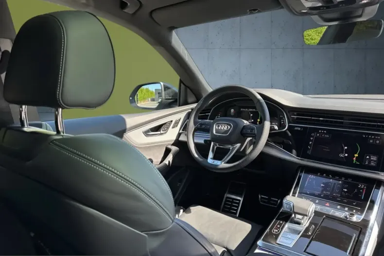 Audi Q8 din 2024 cu 20.183 km - oferta AUD225858 - foto 20