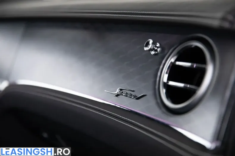 Bentley Flying Spur din 2025 cu 6.500 km - oferta BEN225861 - foto 31