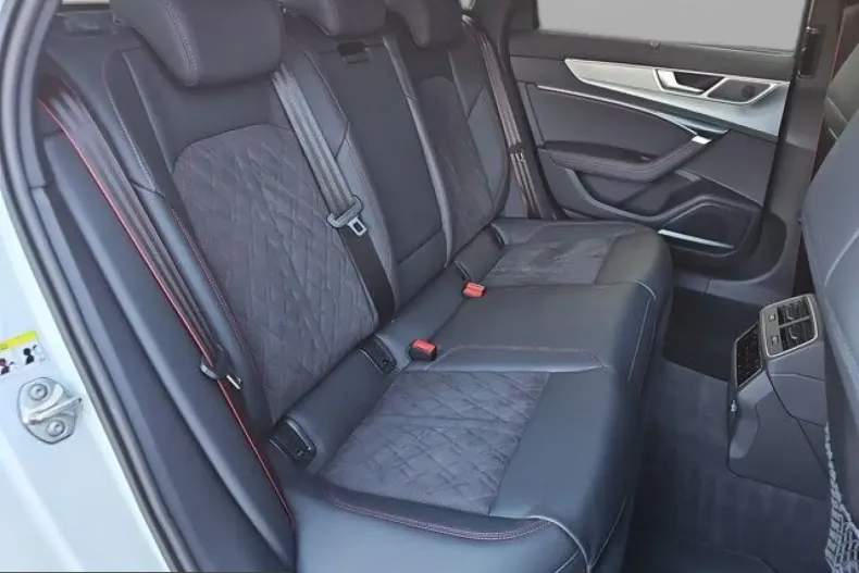 Audi S6 din 2024 cu 27.730 km - oferta AUD225867 - foto 13
