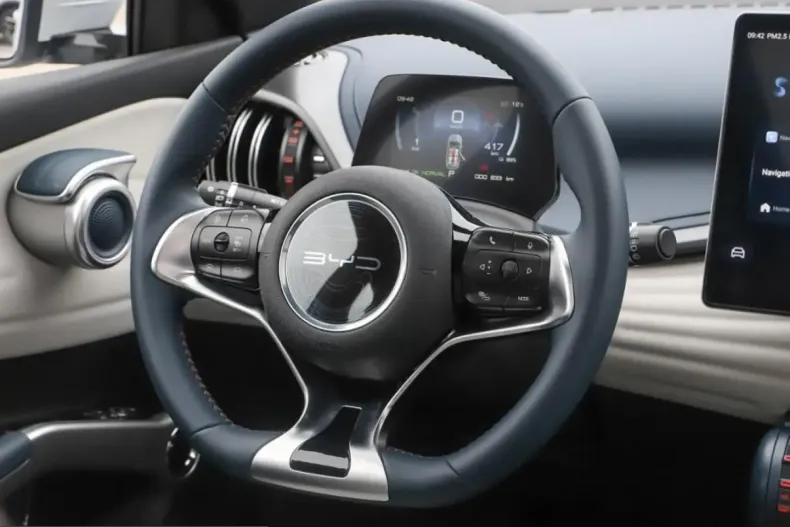 BYD ATTO 3 din 2025 cu 14.000 km - oferta BYD225886 - foto 3