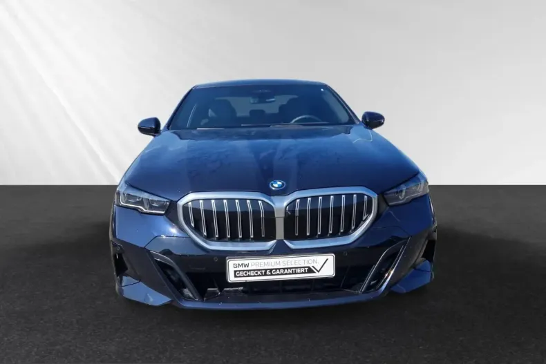 BMW 550 (Seria 5) din 2024 cu 32.350 km - oferta BMW225892 - foto 5