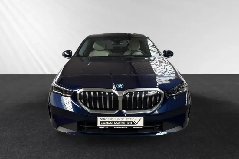 BMW 550 (Seria 5) din 2024 cu 23.491 km - oferta BMW225894 - foto 5