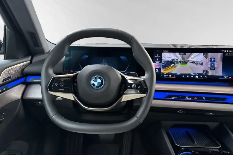 BMW 550 (Seria 5) din 2024 cu 23.491 km - oferta BMW225894 - foto 9