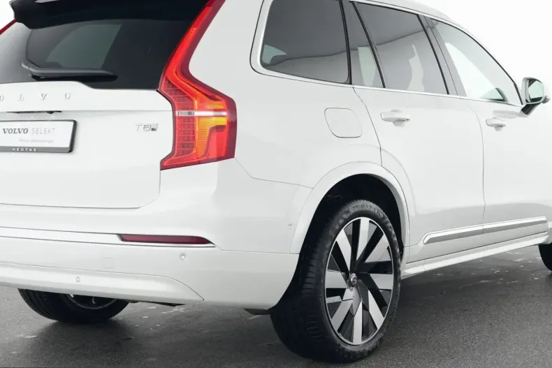 Volvo XC90 din 2024 cu 39.155 km - oferta VOL225900 - foto 10